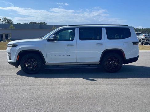 New 2026 Jeep Grand Wagoneer Limited AWD/4WD image 4