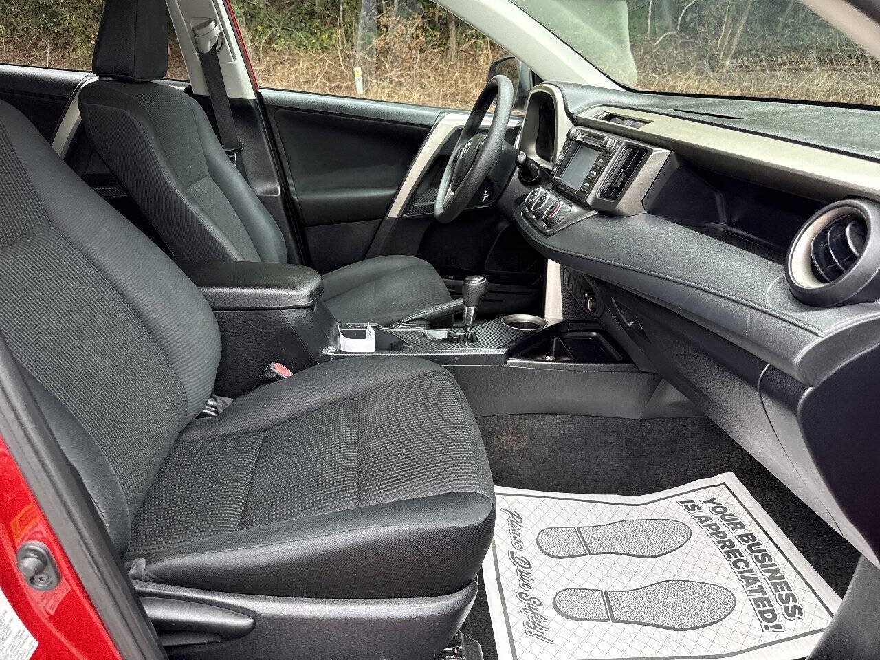 Used 2014 Toyota RAV4 LE AWD/4WD image 23