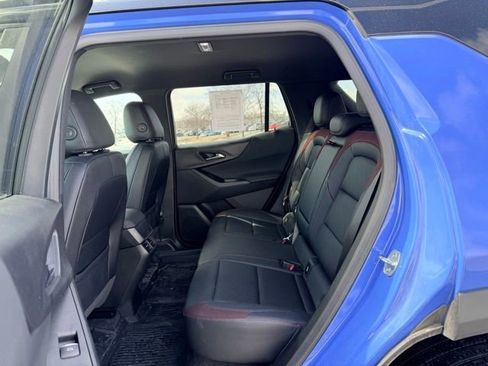 Used 2025 Chevrolet Equinox RS image 8