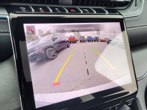 New 2025 Jeep Grand Cherokee L Overland w/ Luxury Tech Group IV image 19