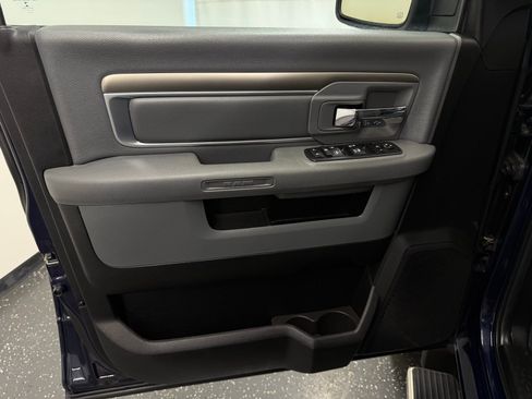 Used 2017 RAM 1500 Big Horn image 9