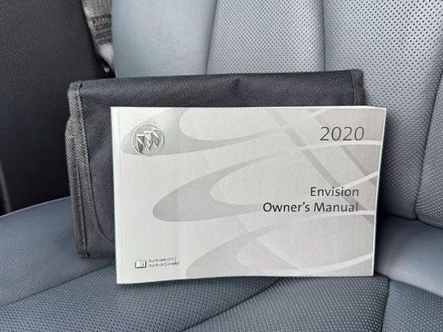 Used 2020 Buick Envision Essence image 35