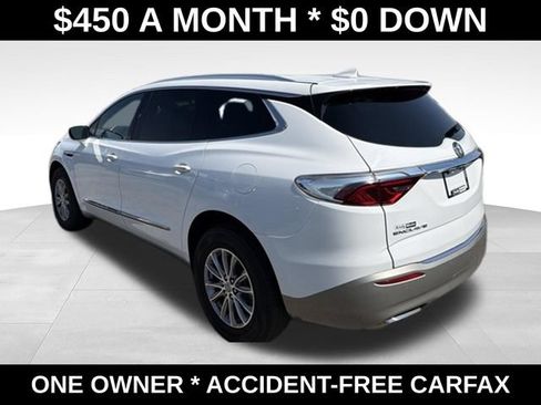 Used 2024 Buick Enclave Premium FWD image 3