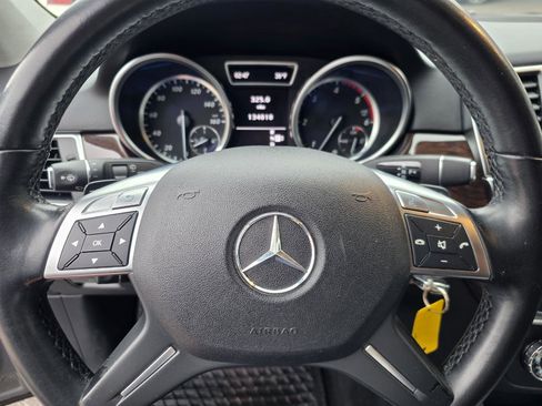 Used 2012 Mercedes-Benz ML 350 BlueTEC 4MATIC image 18