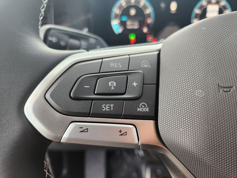 New 2026 Volkswagen Tiguan S image 16