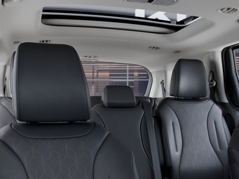 New 2026 Kia Carnival SX FWD image 27