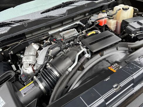 Used 2021 Chevrolet Silverado 3500 LTZ w/ LTZ Premium Package image 14