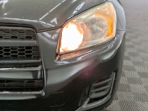 Used 2009 Toyota RAV4 image 10