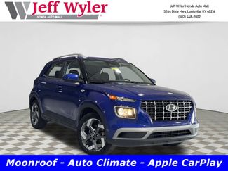 Used 2022 Hyundai Venue SEL image 1