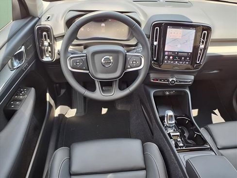 New 2026 Volvo XC40 B4 Plus w/ Protection Package Premier image 9