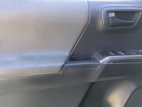 Certified 2023 Toyota Tacoma SR5 image 8