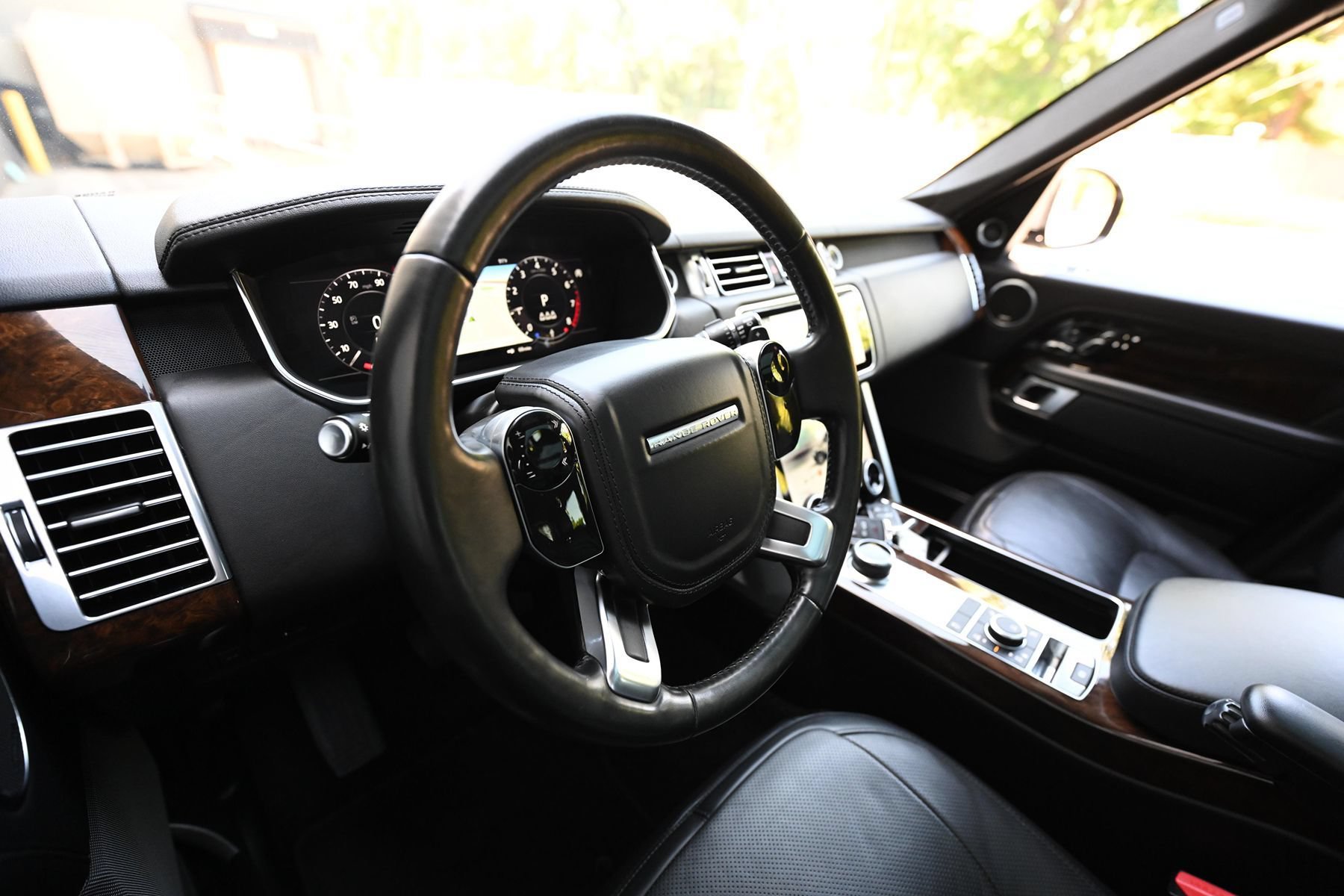 Used 2020 Land Rover Range Rover HSE AWD/4WD image 23