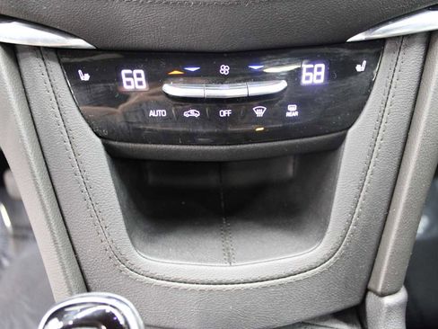 Certified 2023 Cadillac XT5 Premium Luxury image 33