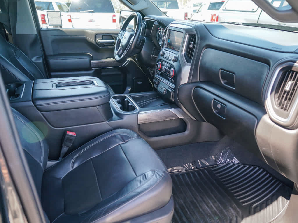 Used 2020 Chevrolet Silverado 1500 LTZ w/ LTZ Premium Package AWD/4WD image 20