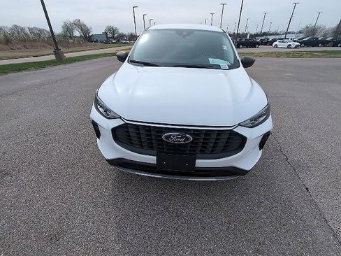 Used 2025 Ford Escape Active image 17