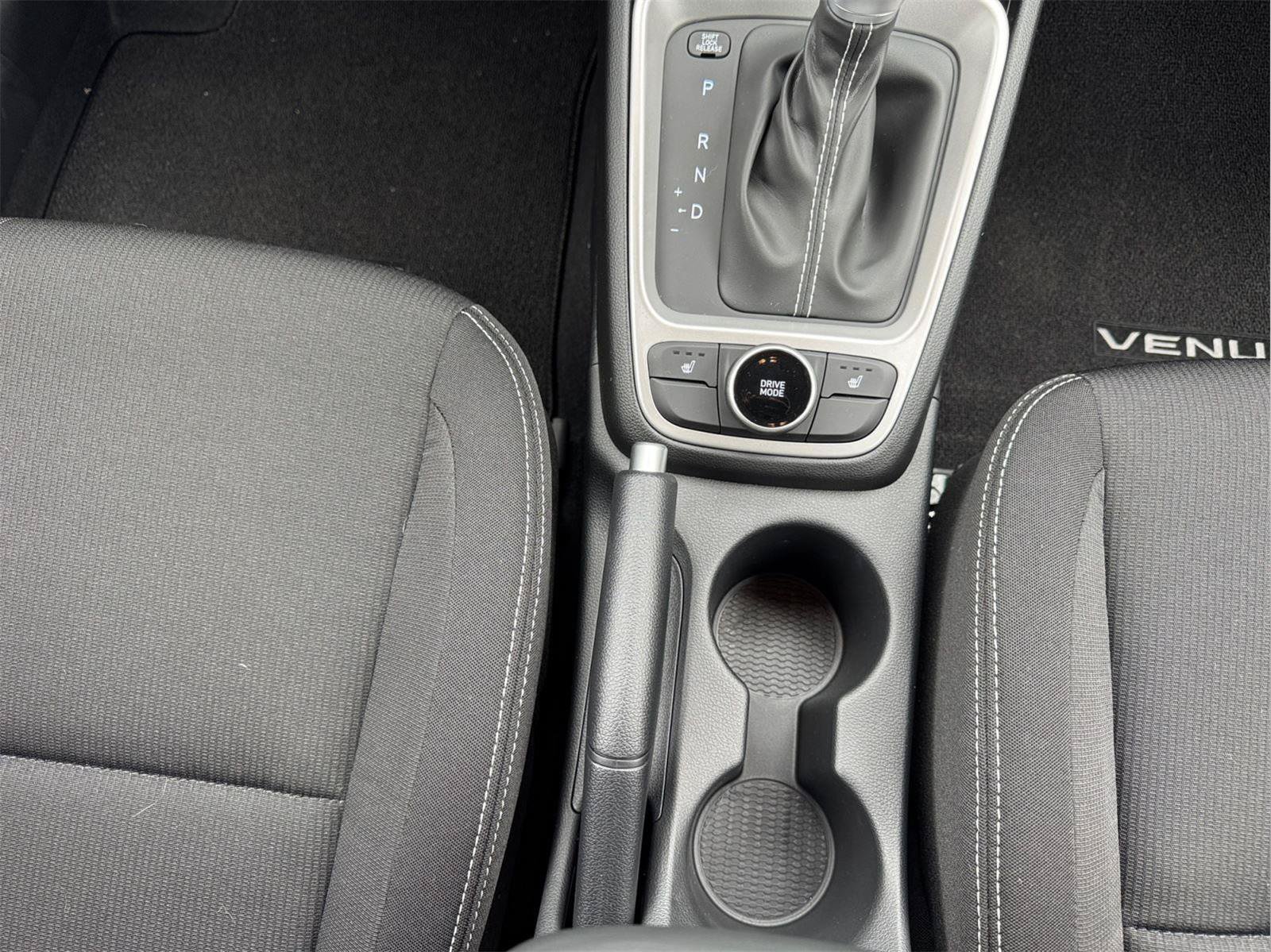 Certified 2026 Hyundai Venue SEL FWD image 19