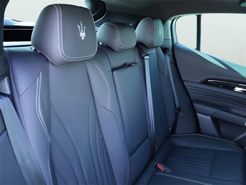New 2025 Maserati Grecale Modena image 14