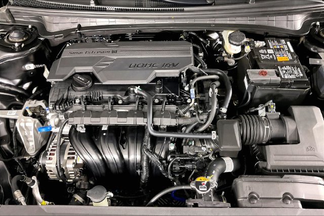 New 2027 Kia K4 GT-Line Turbo FWD image 2