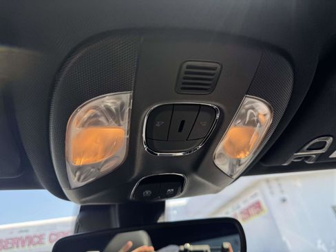 Used 2025 Jeep Compass Limited w/ Sun & Sound Group AWD/4WD image 28