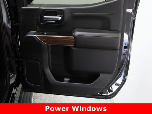 Used 2019 Chevrolet Silverado 1500 High Country w/ Technology Package image 39