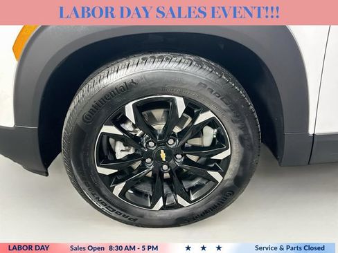 Used 2023 Chevrolet TrailBlazer LT w/ Convenience Package AWD/4WD image 29