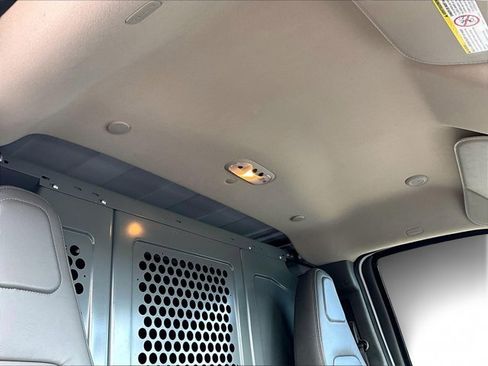 Used 2022 Chevrolet Express 2500 w/ Driver Convenience Package image 16