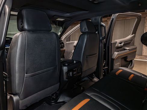 Used 2022 GMC Sierra 1500 AT4 w/ AT4 Premium Package image 23