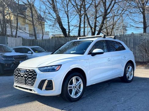 Used 2024 Audi Q5 e Prestige image 2