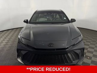 Used 2025 Toyota Camry SE FWD video 2