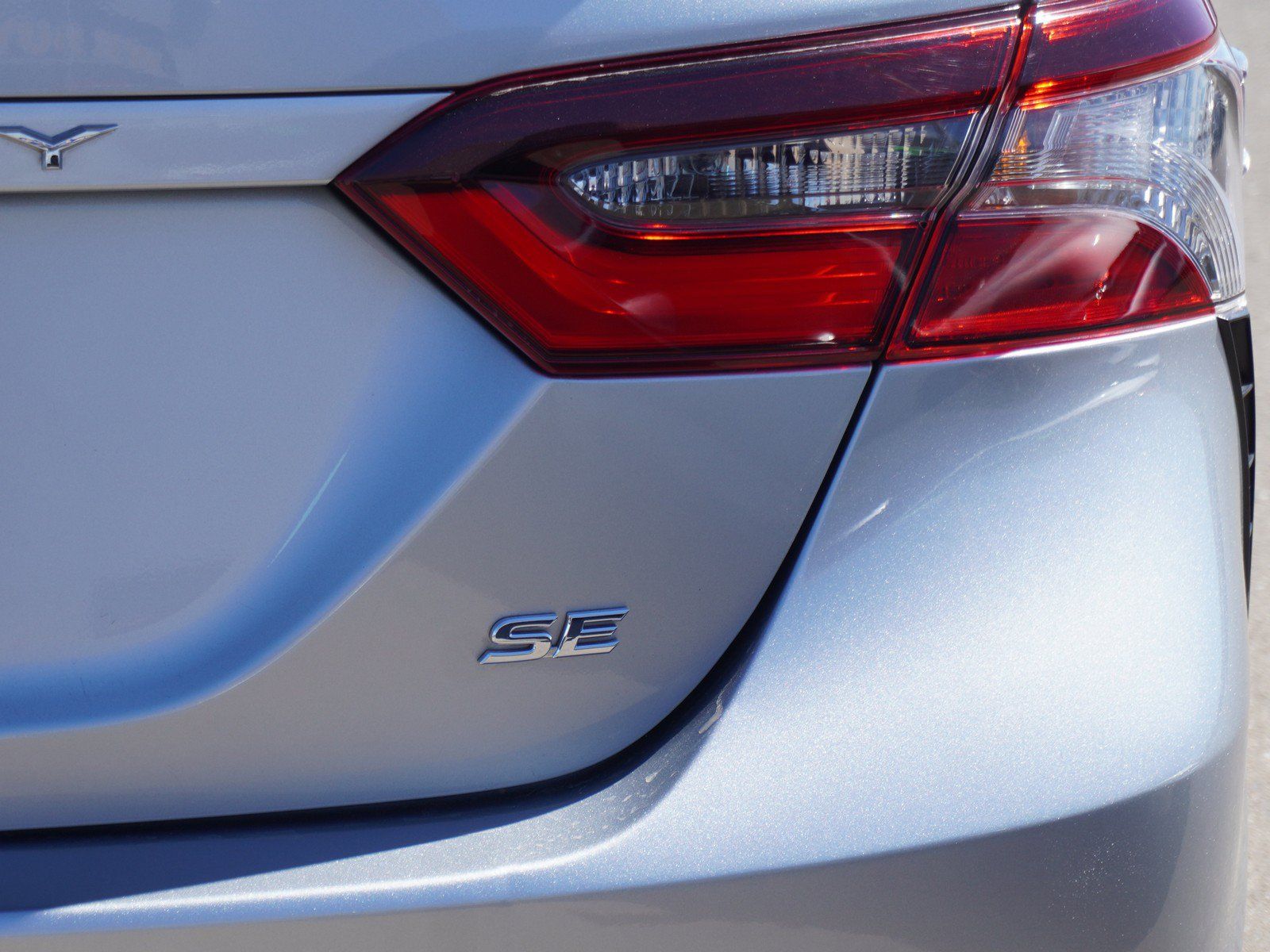 Used 2023 Toyota Camry SE FWD image 10