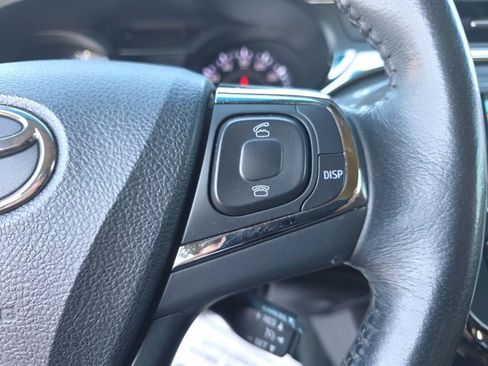 Used 2013 Toyota Avalon XLE image 16