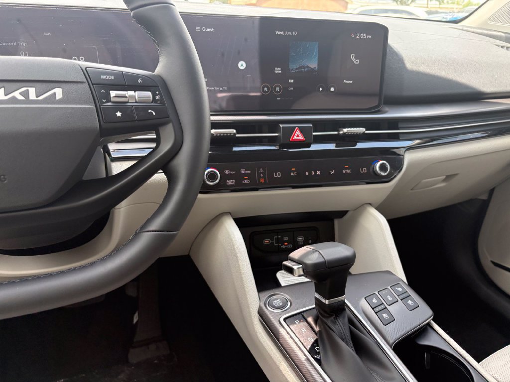 New 2026 Kia Sportage SX FWD image 12