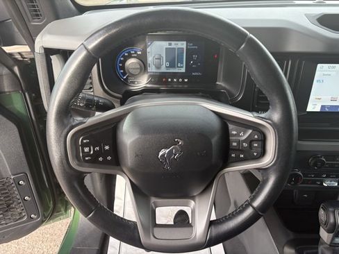 Used 2022 Ford Bronco Black Diamond image 31