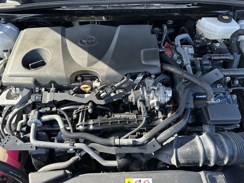 Used 2025 Toyota Camry LE FWD image 17