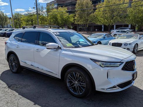 Used 2022 Acura MDX SH-AWD w/ Advance Package image 5