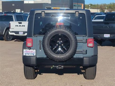 Used 2014 Jeep Wrangler Sport image 4