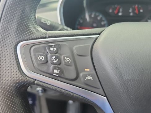 Used 2022 Chevrolet Equinox LS FWD image 14