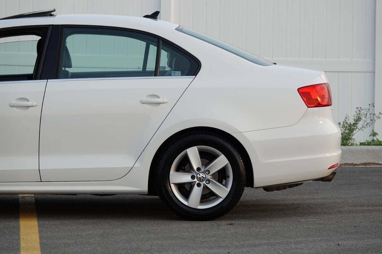 Used 2014 Volkswagen Jetta TDI FWD image 14