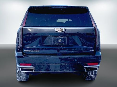 Used 2023 Cadillac Escalade Premium Luxury w/ Performance Package image 3