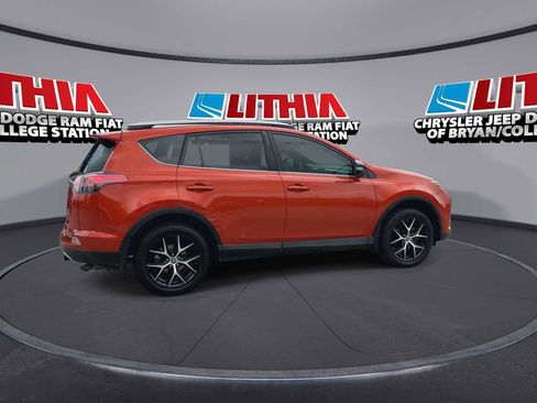 Used 2016 Toyota RAV4 SE AWD/4WD image 8