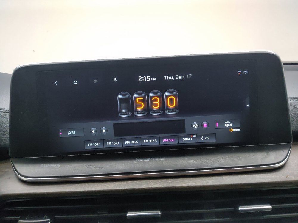 Used 2022 Kia Telluride SX w/ Towing Package FWD image 25