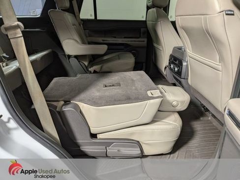 Used 2018 Ford Expedition Limited w/ Equipment Group 301A AWD/4WD image 52