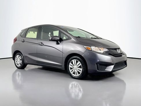 Used 2017 Honda Fit LX image 3