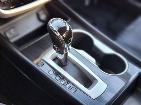 Used 2018 Nissan Altima 2.5 SV image 24