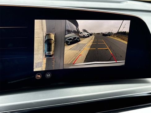 Used 2025 Cadillac Lyriq Luxury w/ LPO, Floor Liner Package image 23