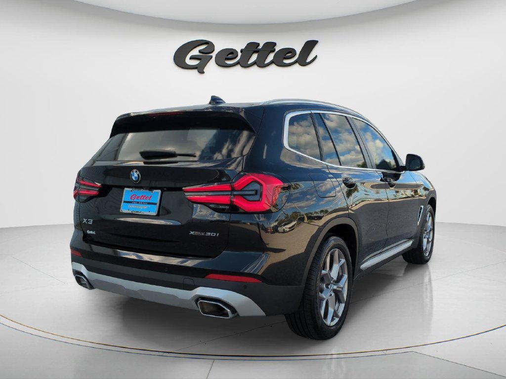 Used 2023 BMW X3 xDrive30i AWD/4WD image 4