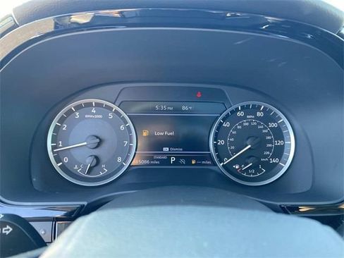 Used 2024 INFINITI QX60 Pure image 15