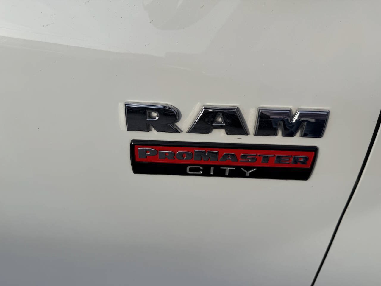 Used 2022 RAM ProMaster City Tradesman FWD image 6