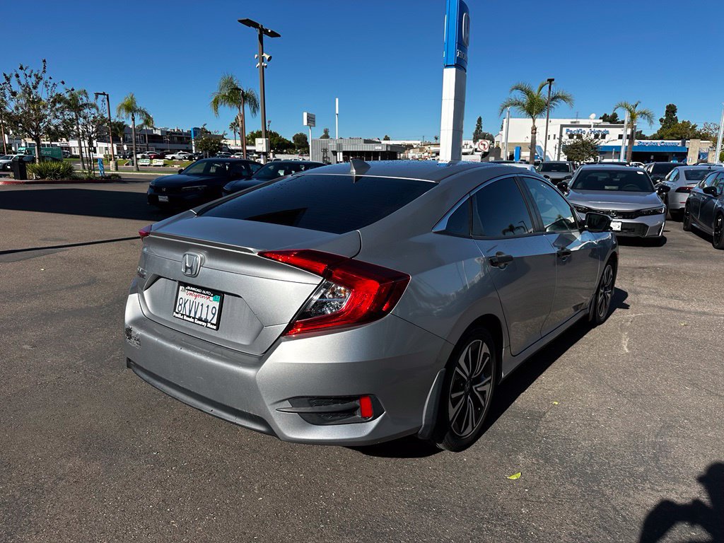 Used 2018 Honda Civic EX-L image 6