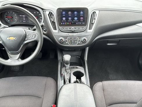 Used 2024 Chevrolet Malibu LT FWD image 18